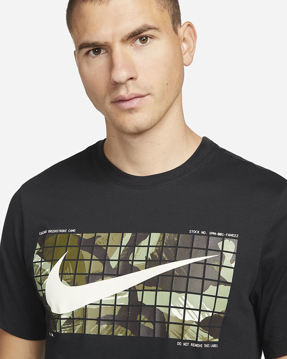 Nike Dri FIT Men s Camo Fitness T Shirt